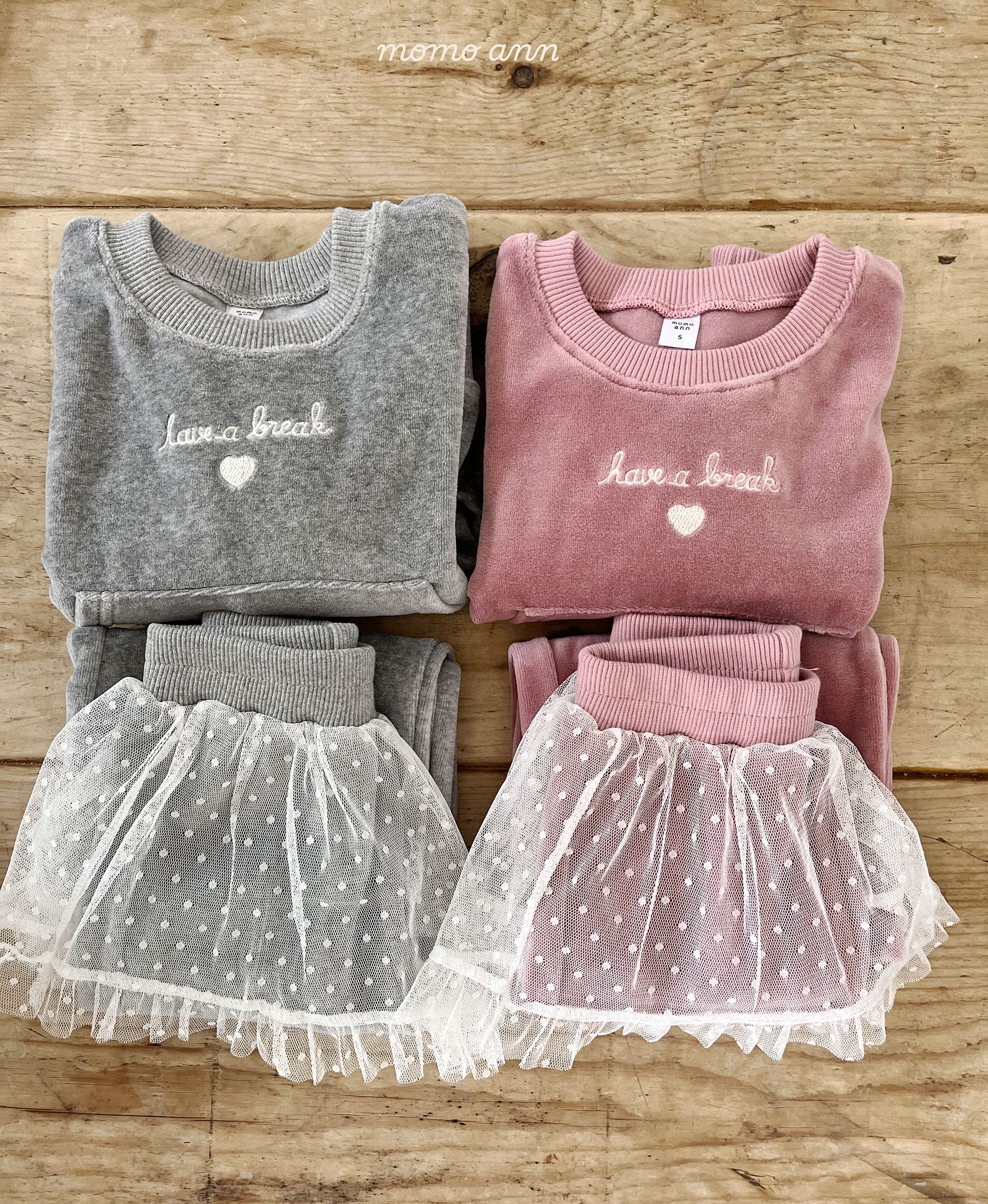 25423口袋刺繡造型套裝(兩色) 25423口袋刺繡造型套裝(兩色)