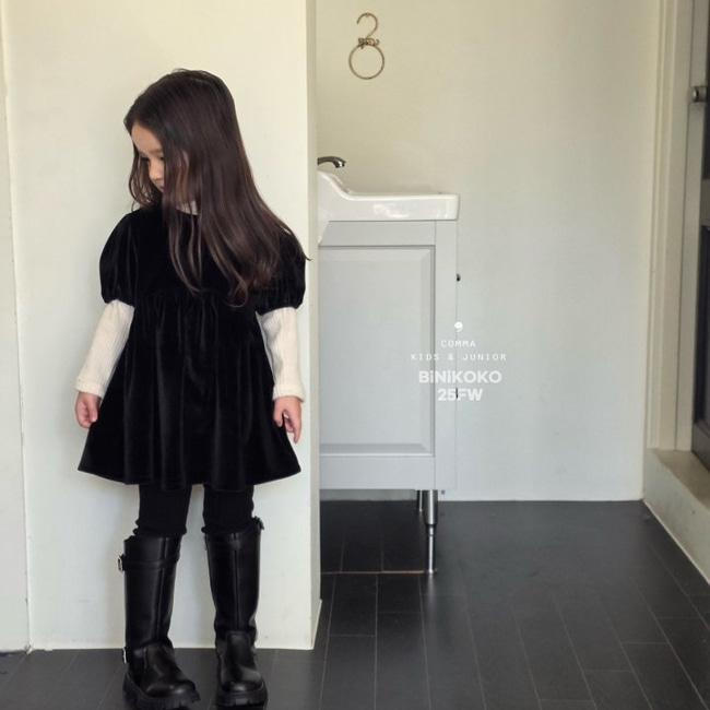 50642黑色公主袖連身裙 50642黑色公主袖連身裙