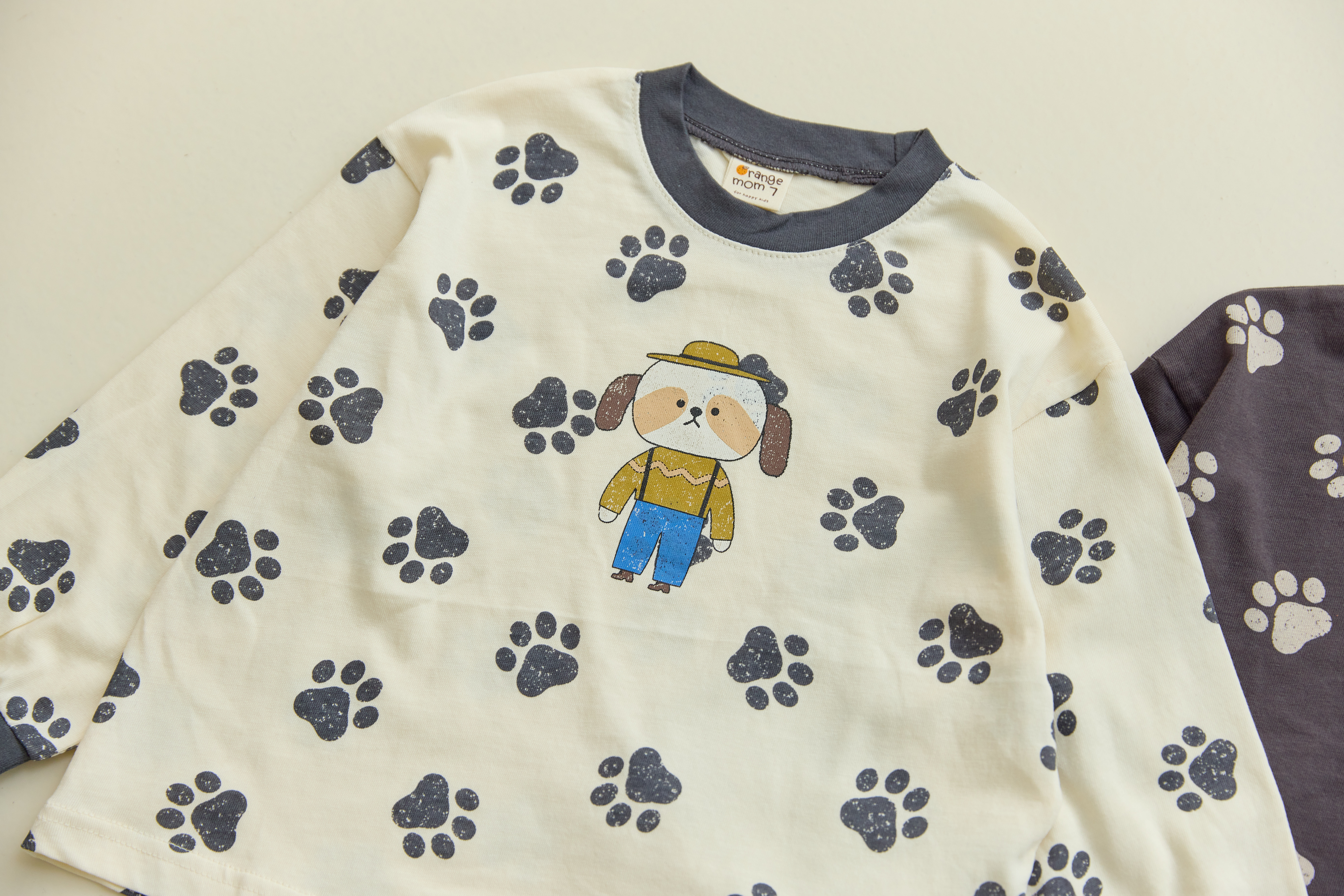 31647小狗上衣(兩色)