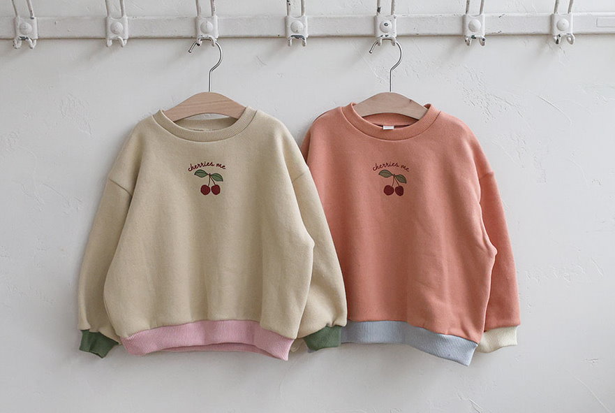 15526櫻桃上衣(兩色) 15526櫻桃上衣(兩色)