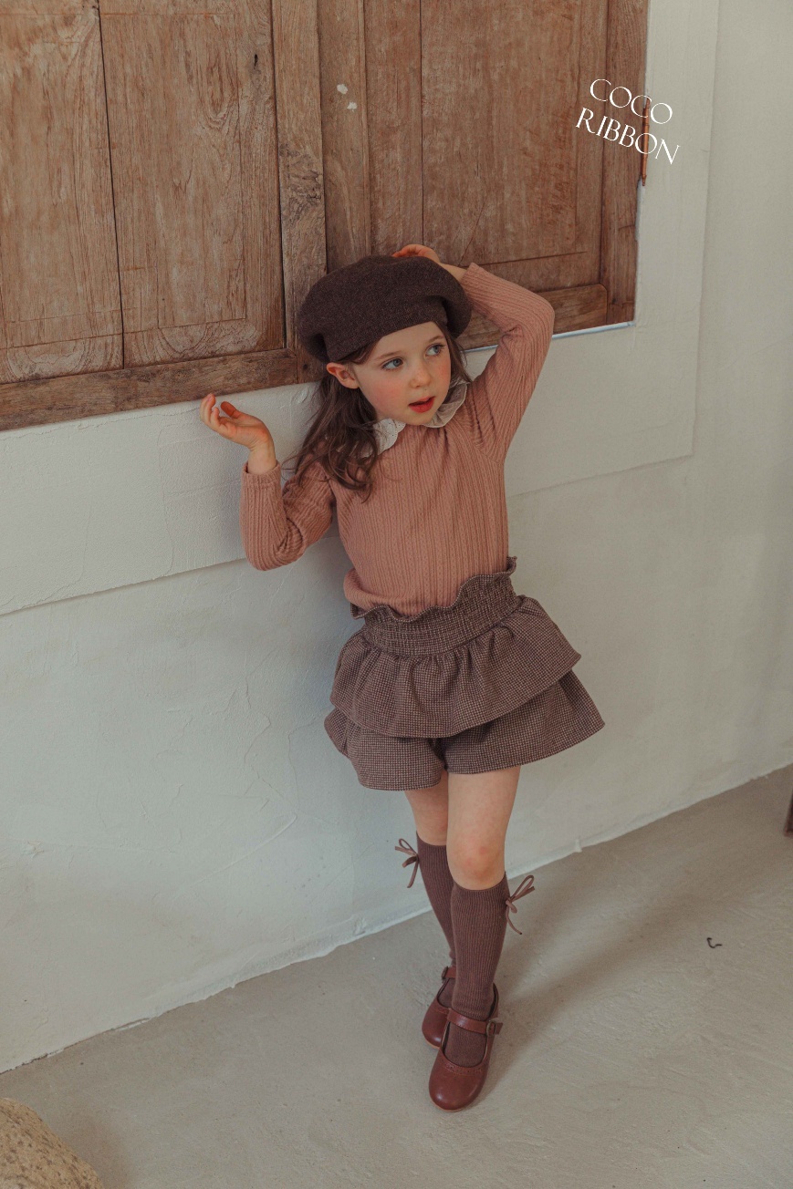 10907雕花領上衣(三色)