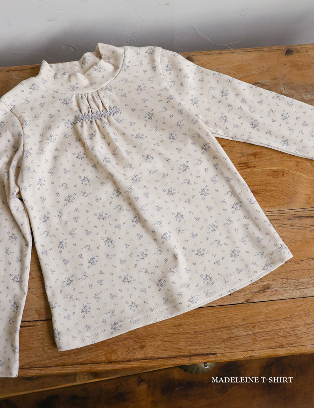 15520花上衣(兩色)