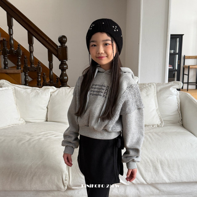 68962英文連帽短上衣(兩色)