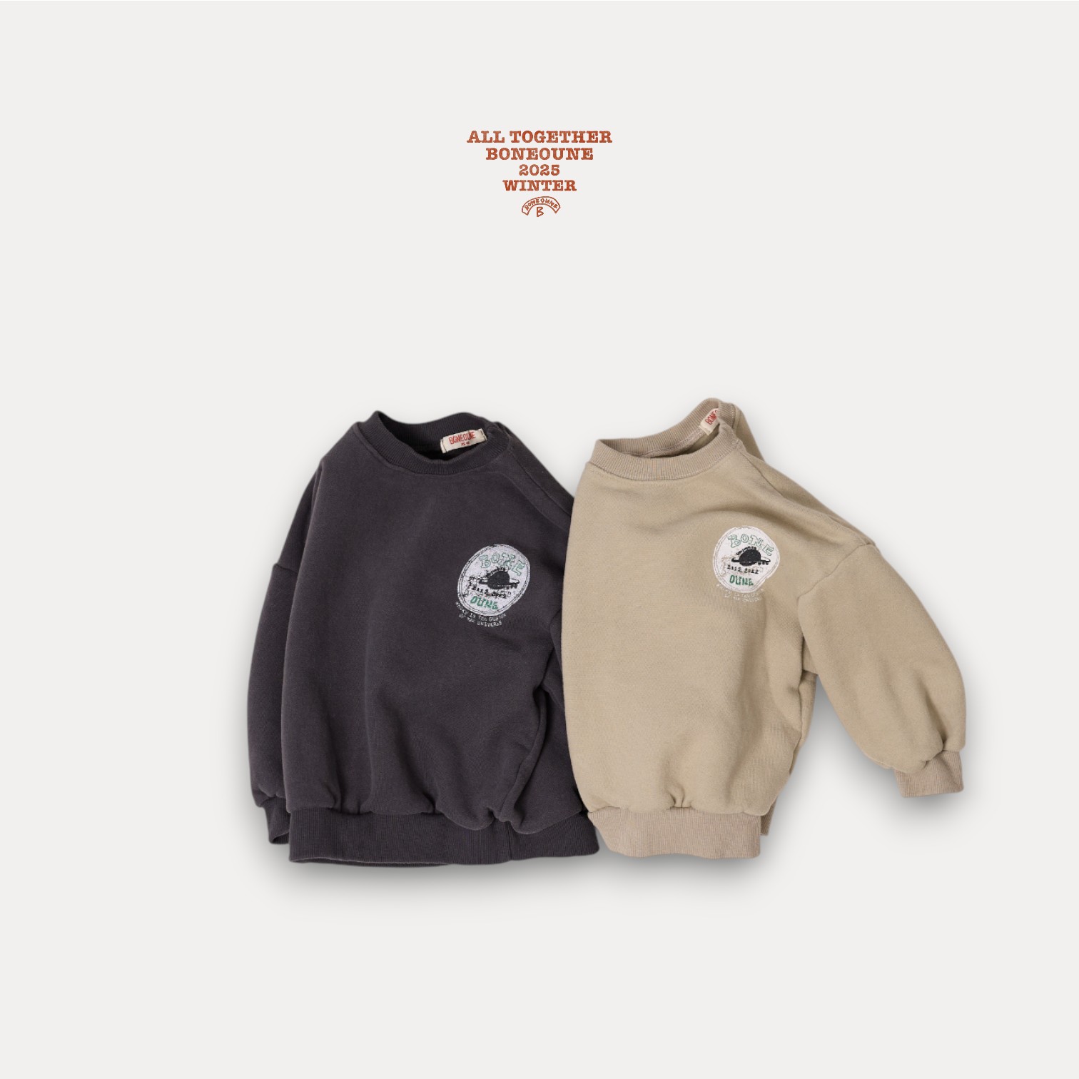 104735圖樣上衣(兩色) 104735圖樣上衣(兩色)