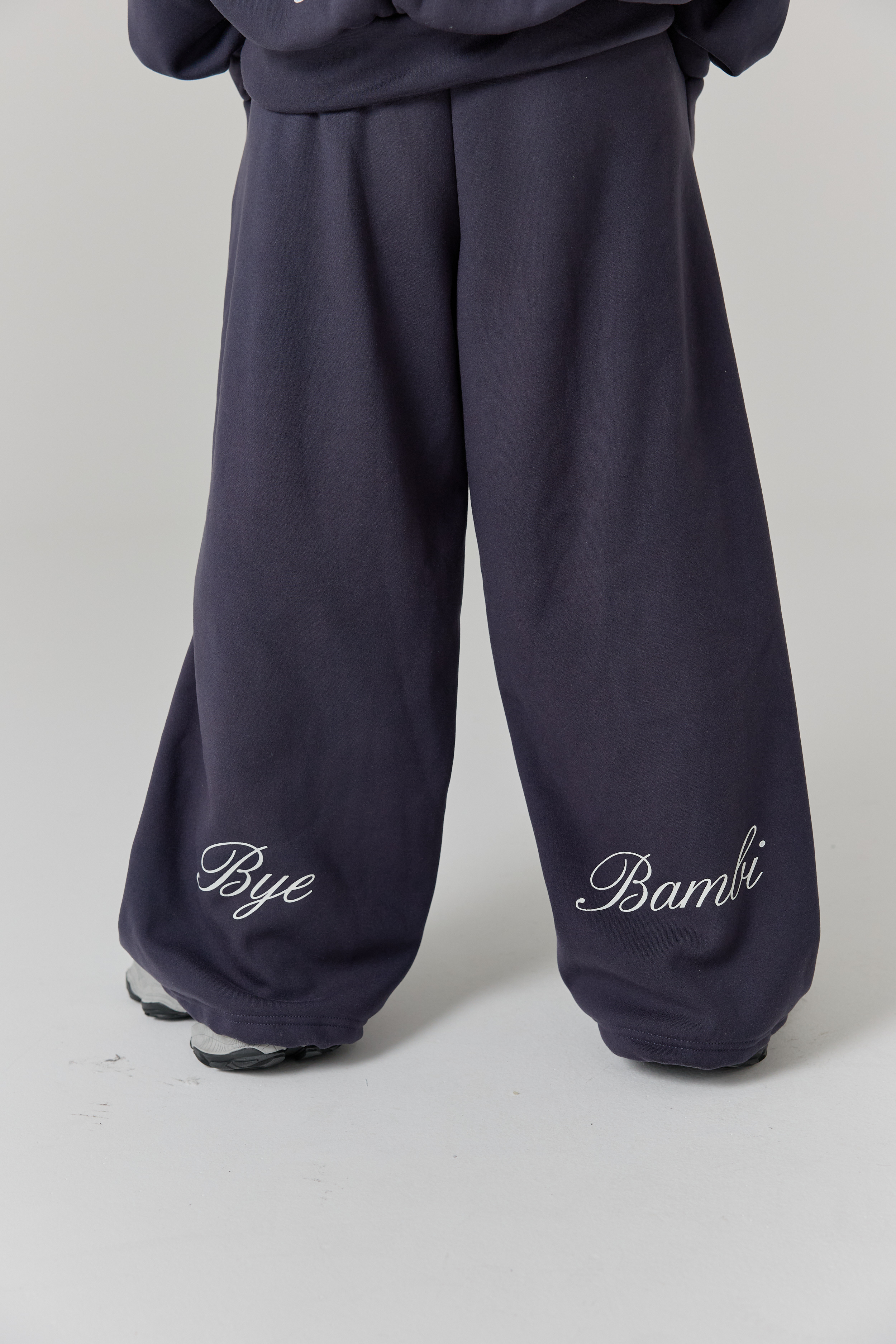 22015英文休閒褲(兩色) 22015英文休閒褲(兩色)