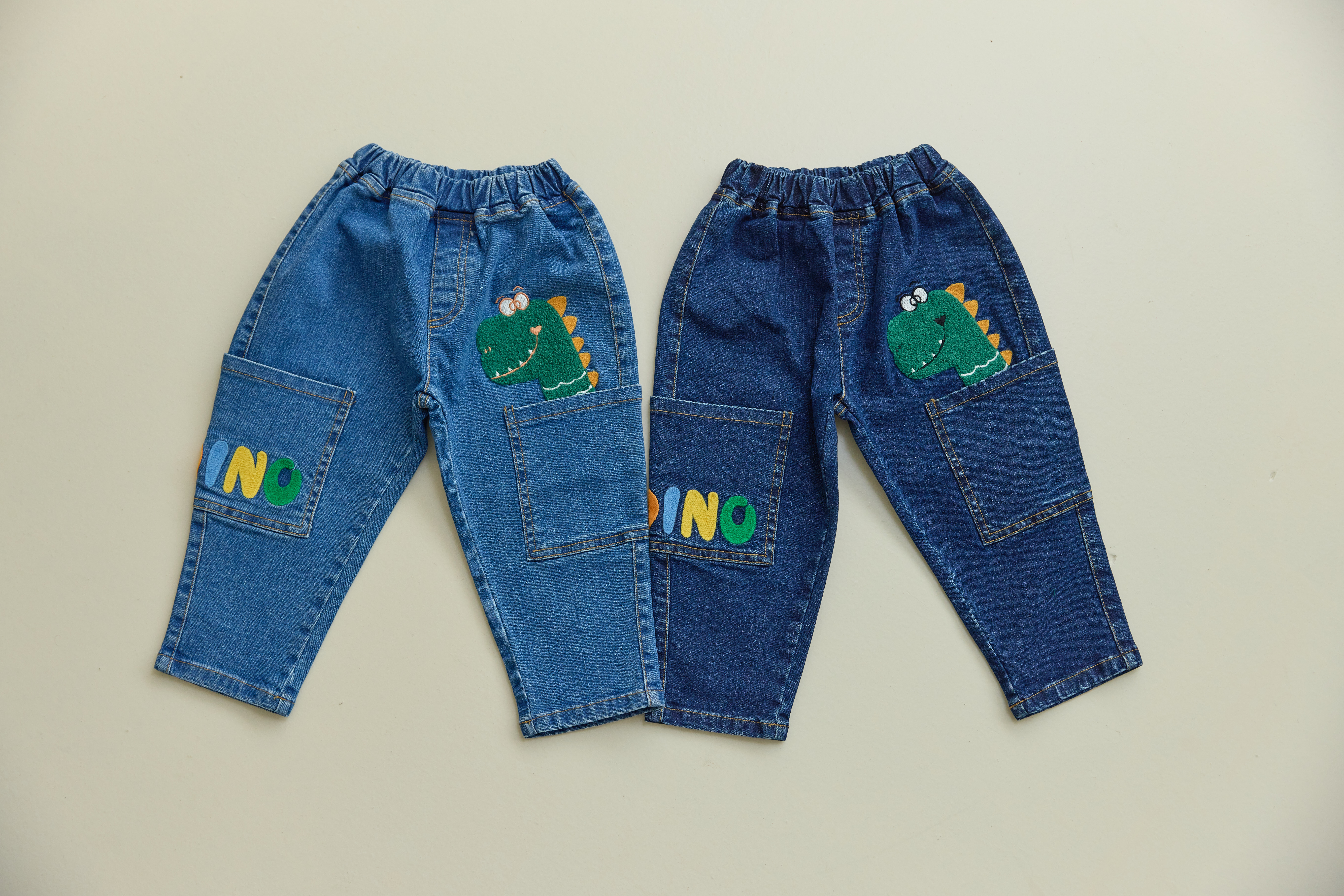 31626恐龍牛仔褲(兩色)