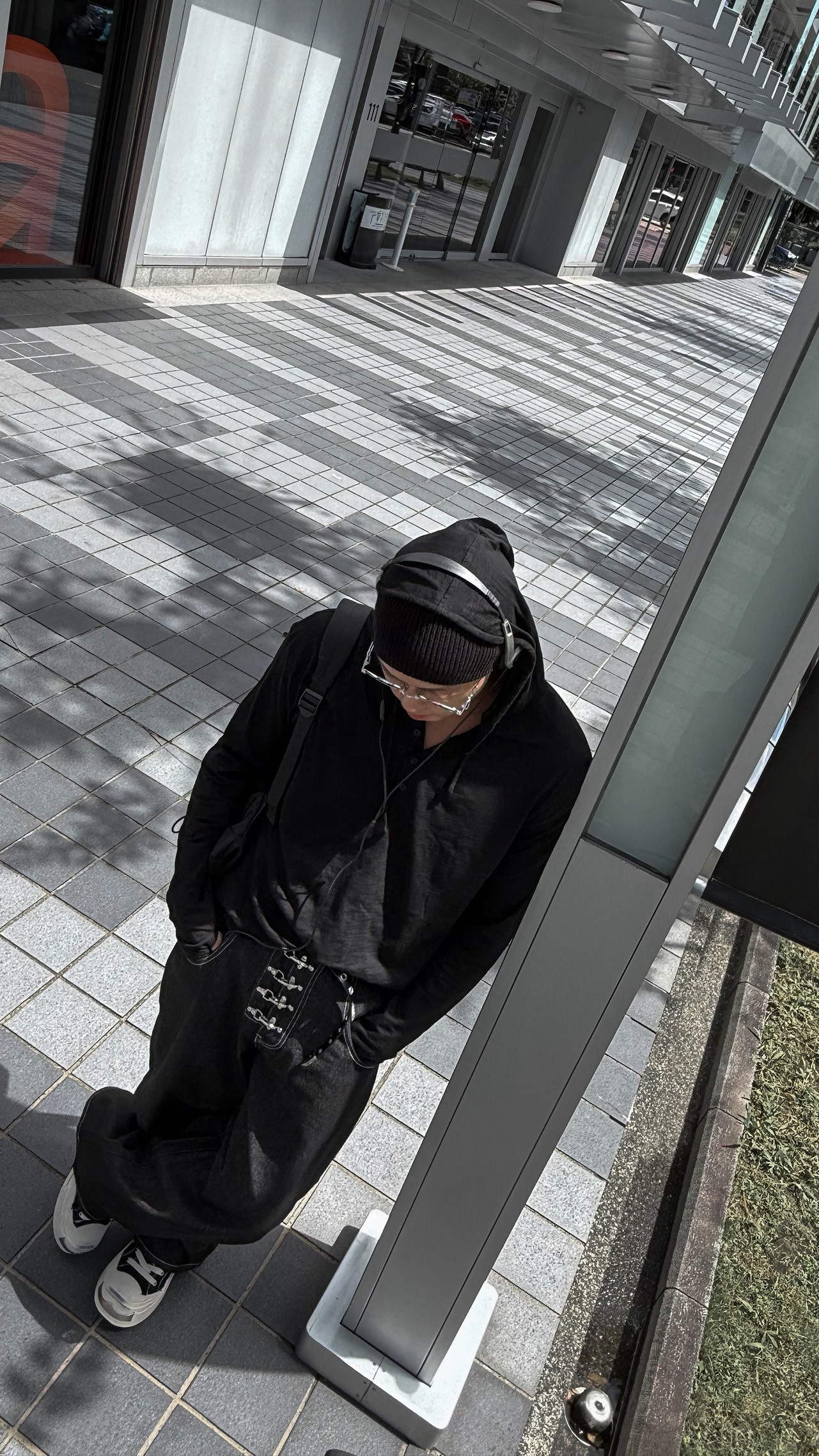 街頭金屬單寧牛仔寬褲5