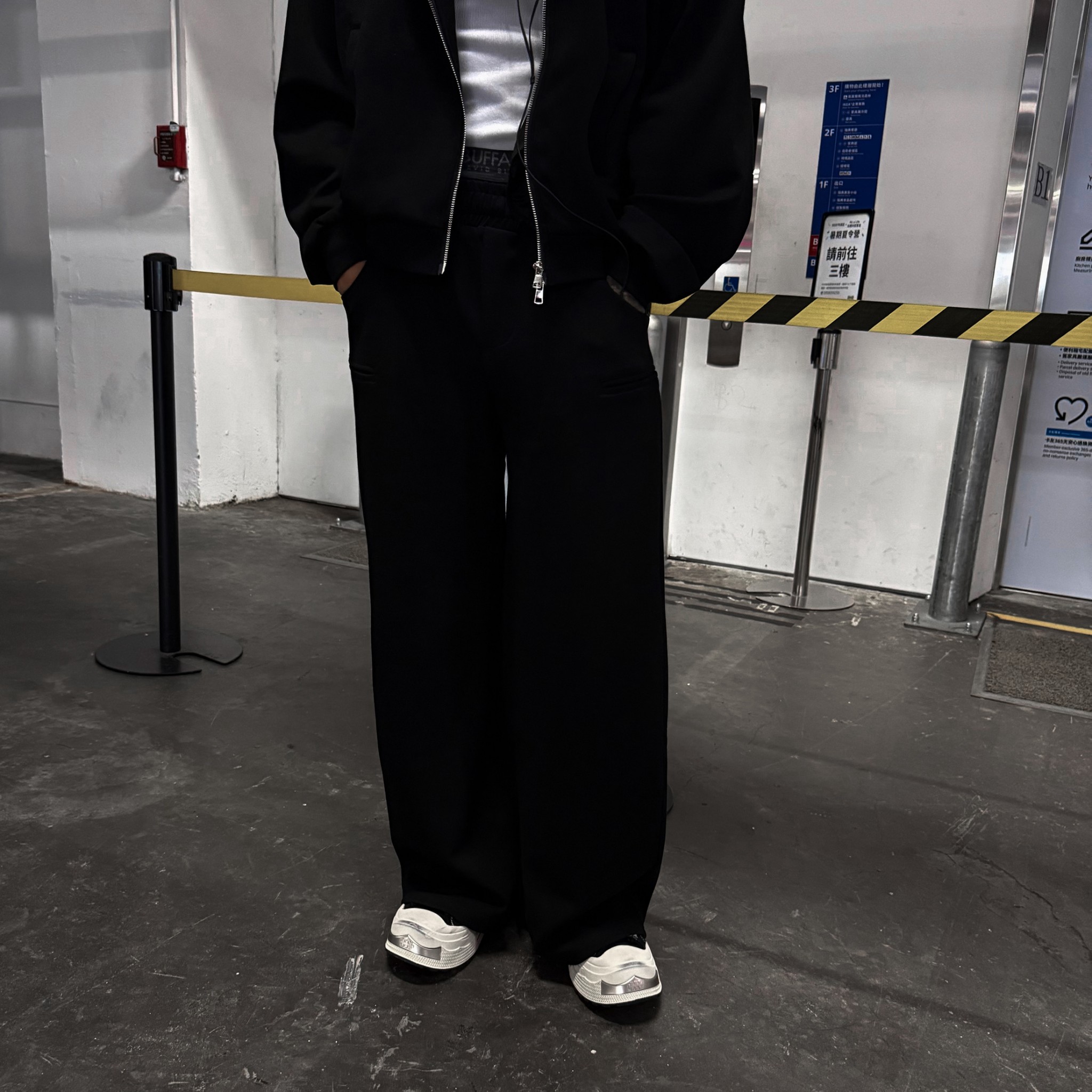 鎧系列抗皺立挺闊腿休閒寬褲9