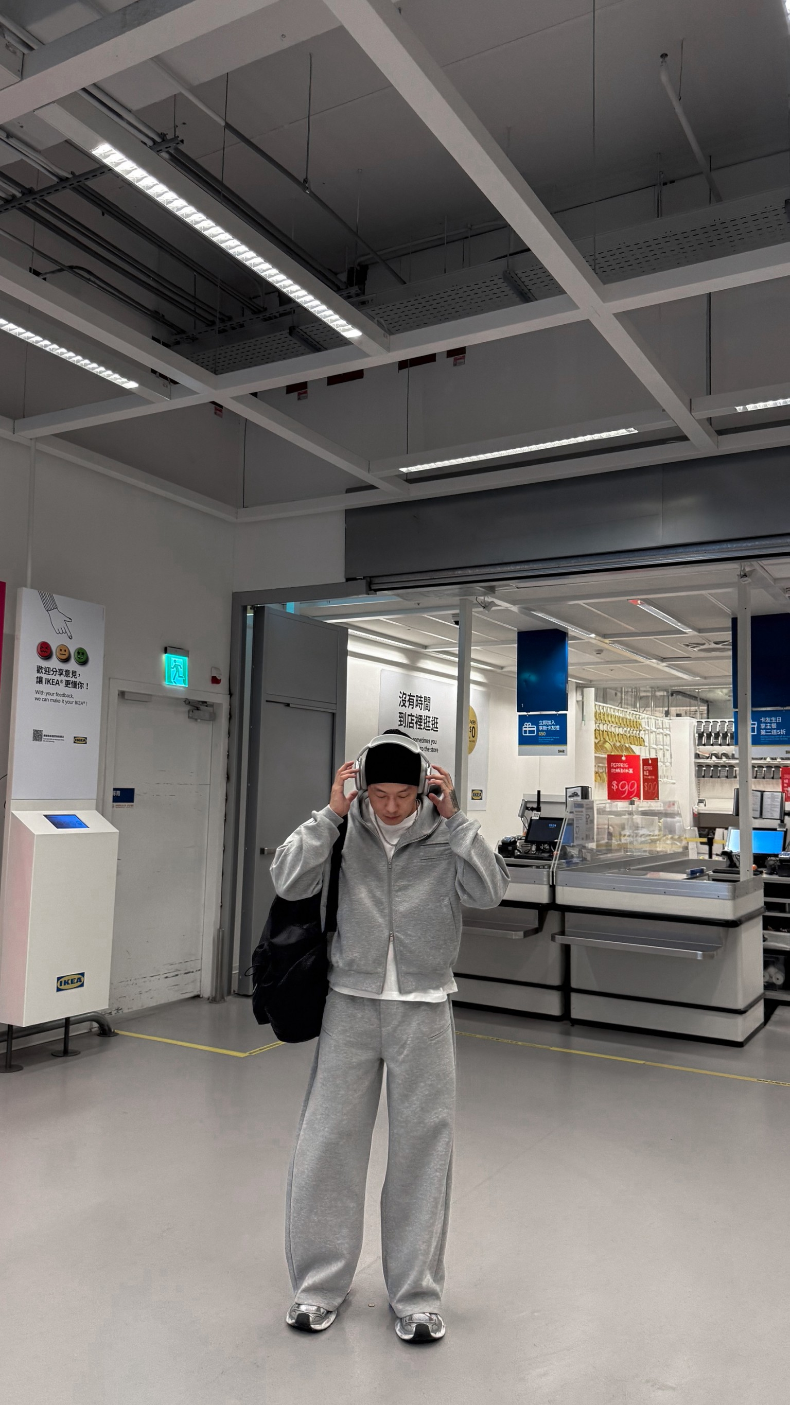鎧系列抗皺立挺短寬連帽外套6
