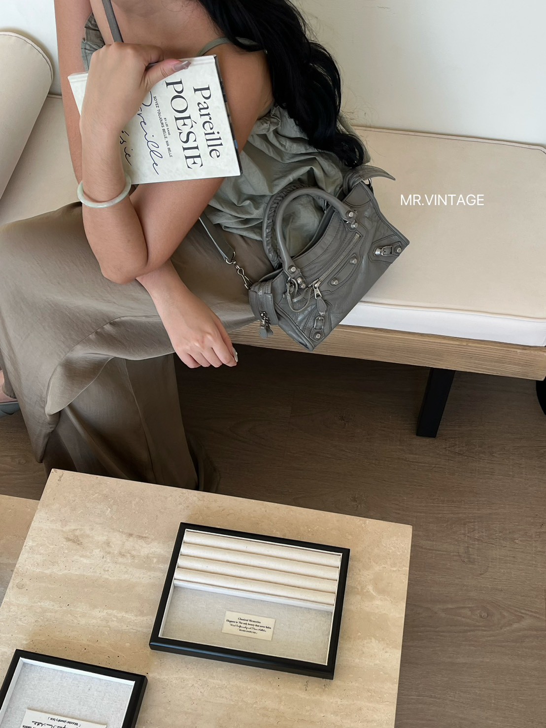 Balenciaga 迷你機車包(灰銀)2