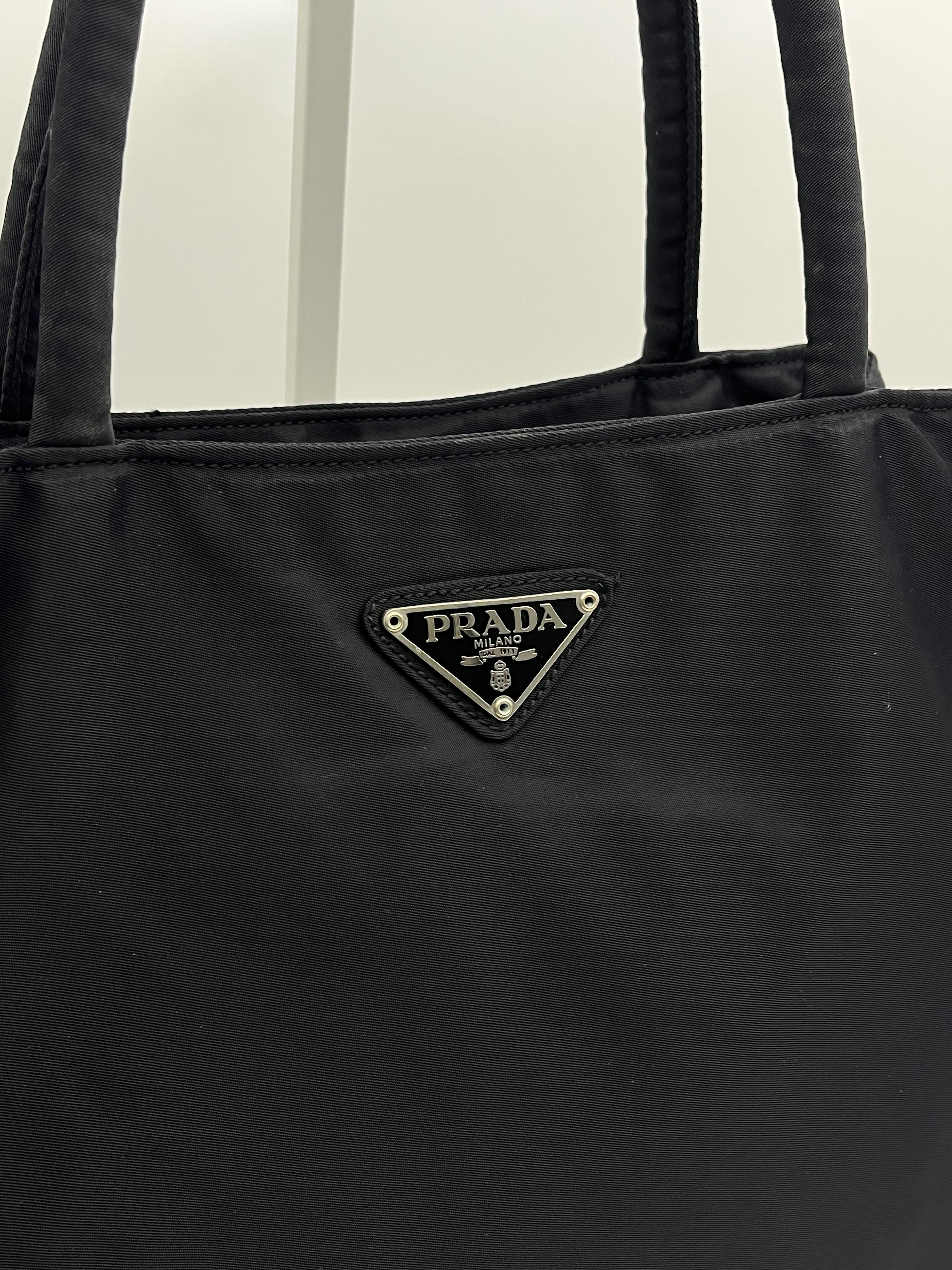 Prada尼龍托特包4