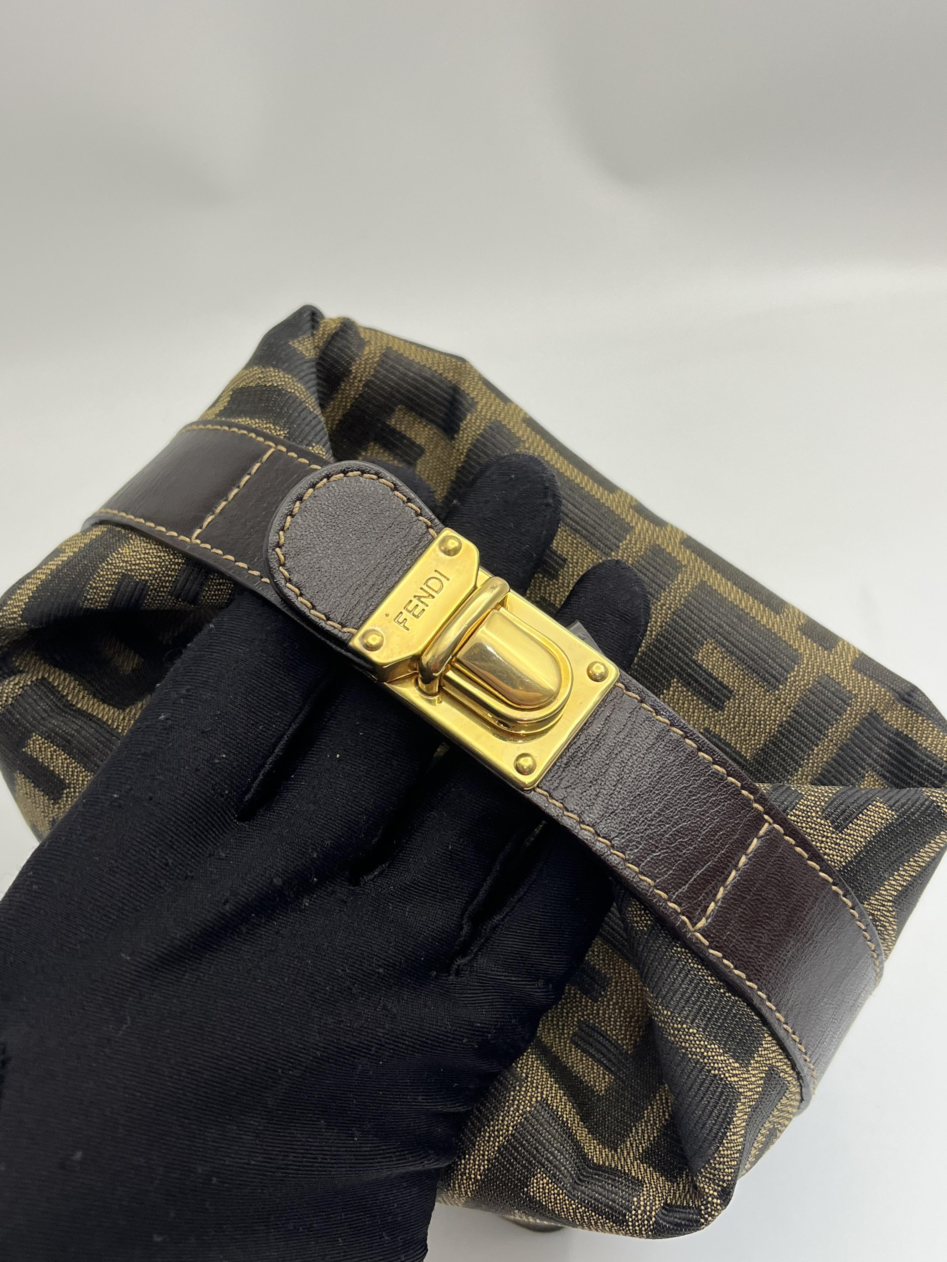 Fendi mini飯盒包4