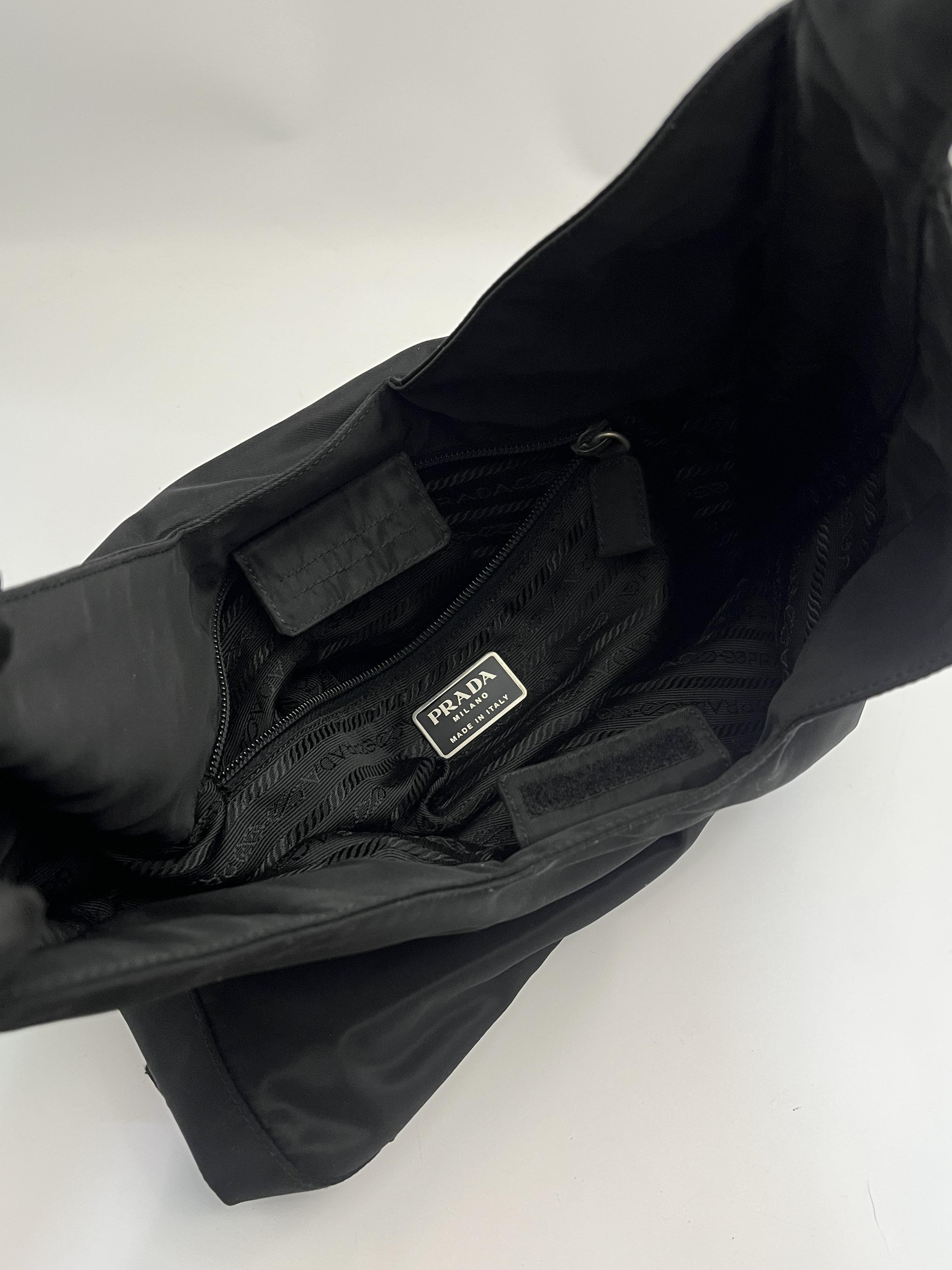 Prada尼龍單肩包4