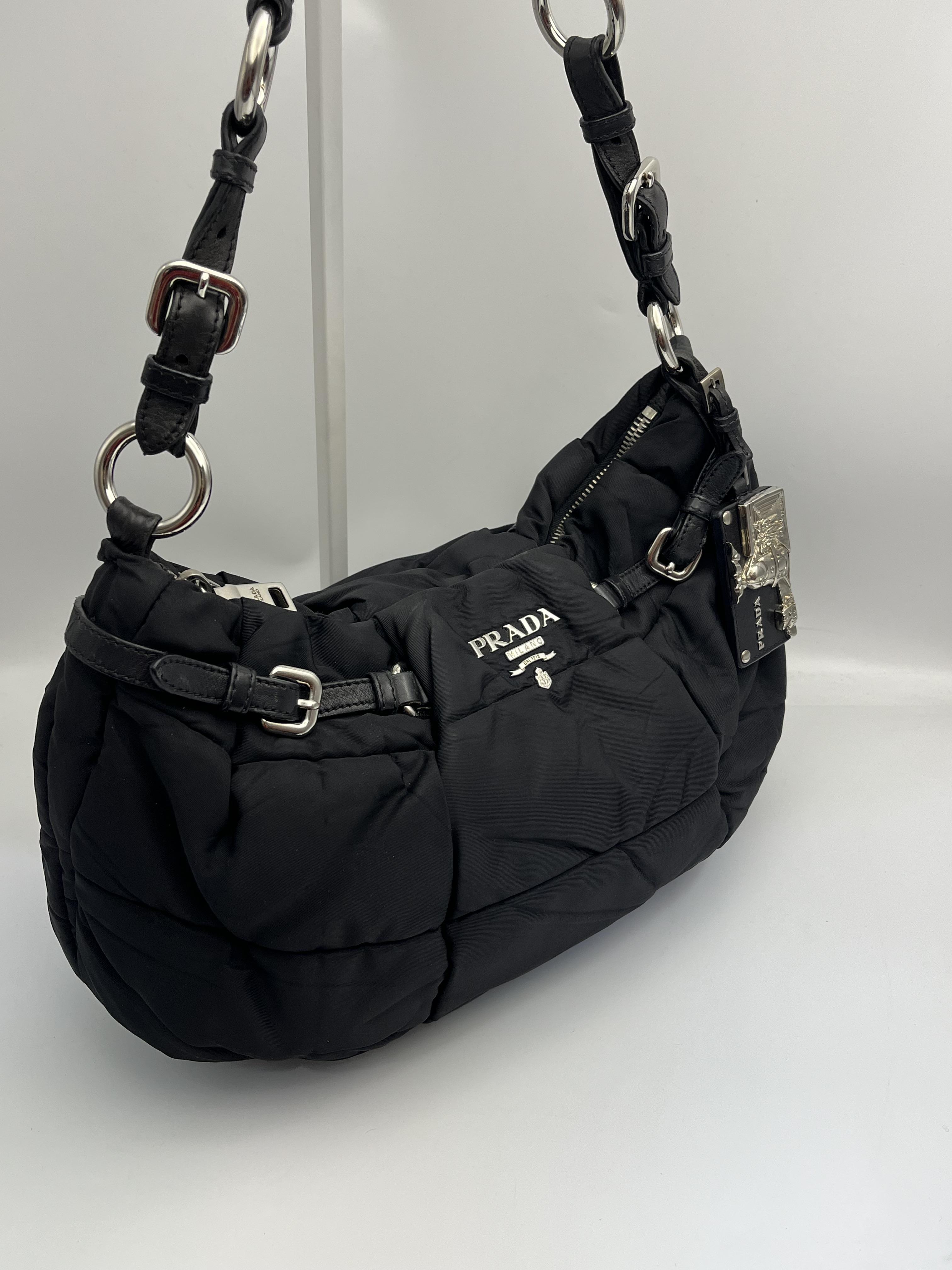 Prada 托特包3