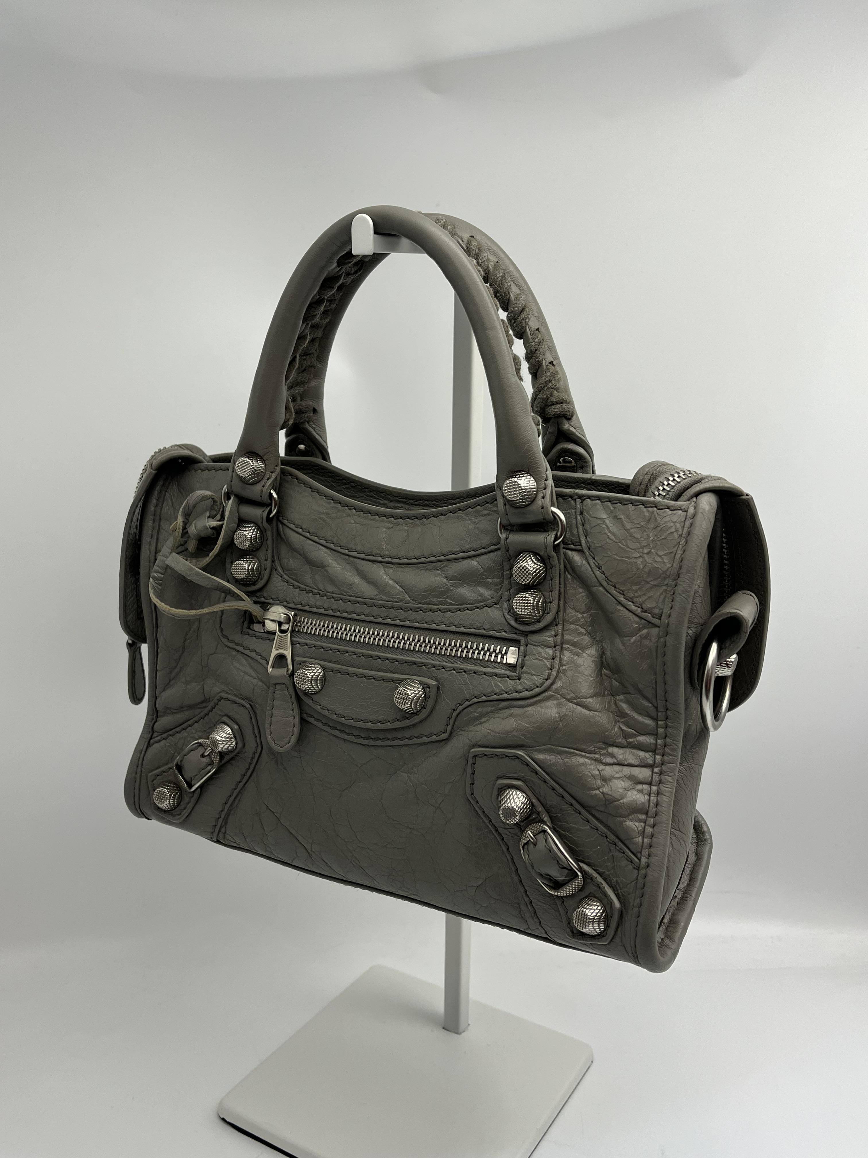 Balenciaga 迷你機車包(灰銀)8