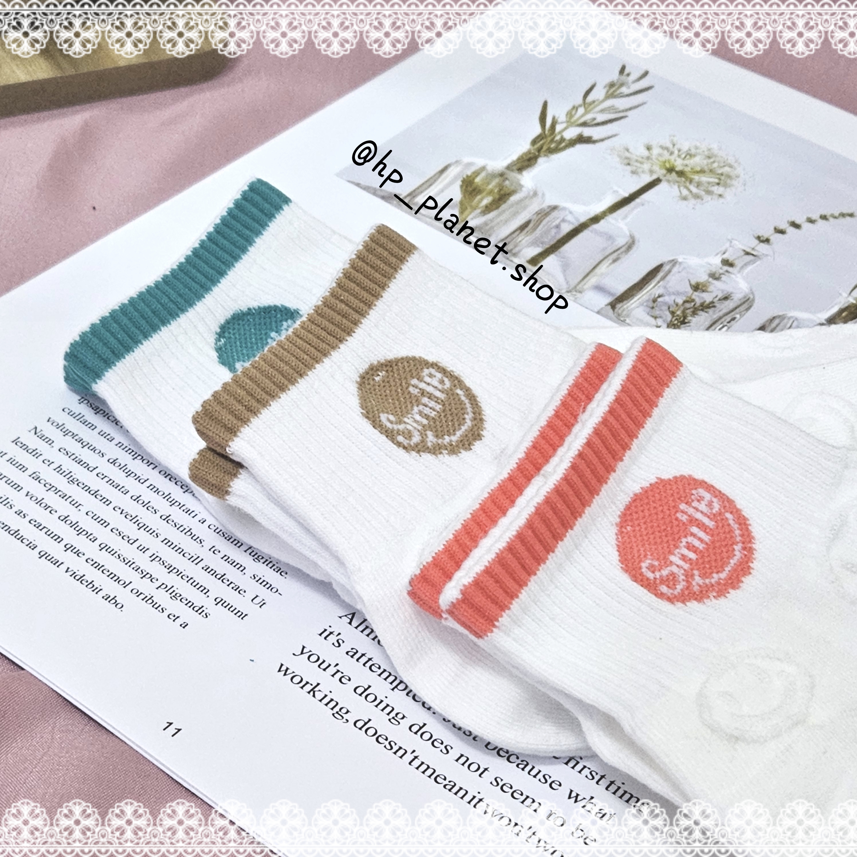 正韓 Smile立體笑臉短筒襪