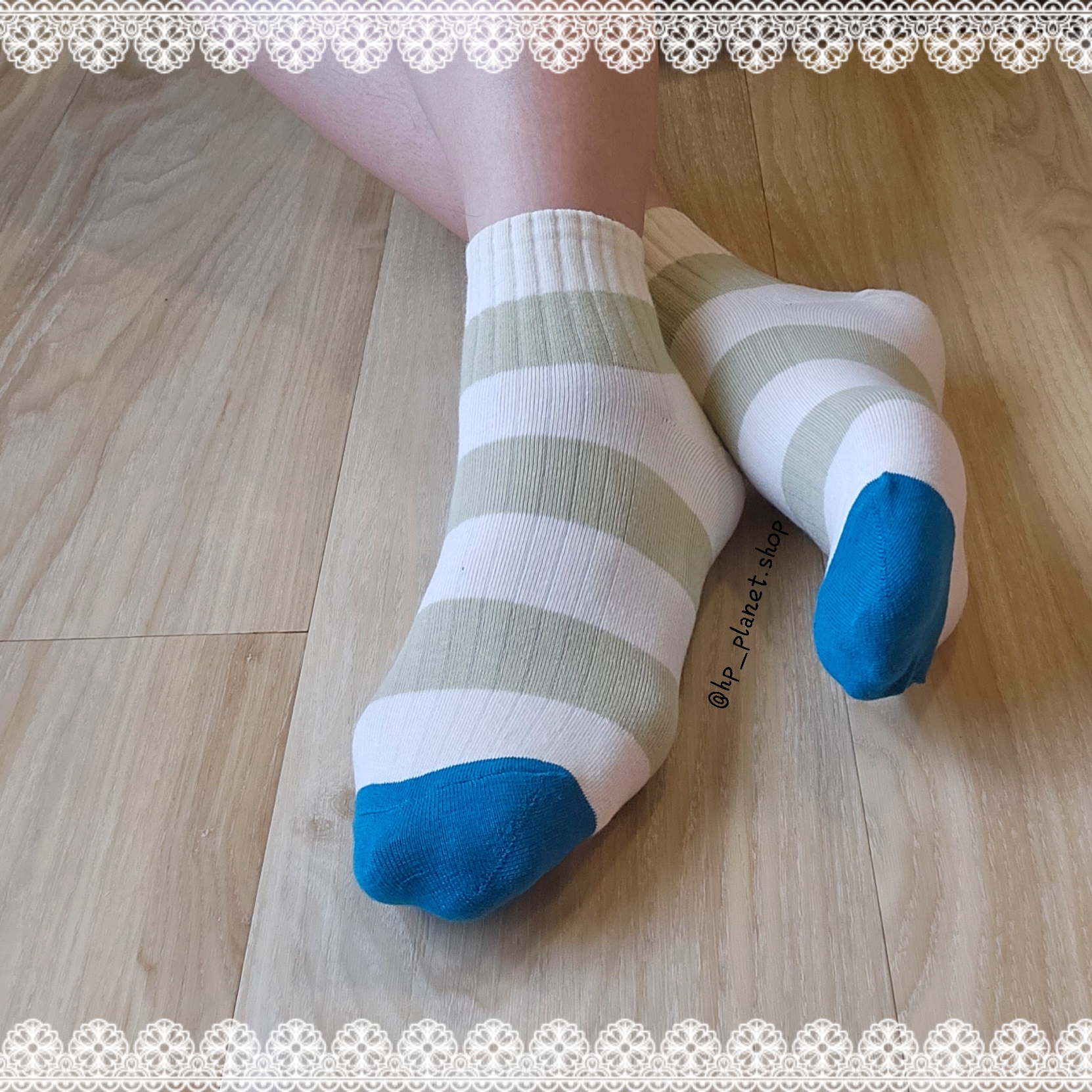 正韓 寬條紋甜系拼色短筒襪