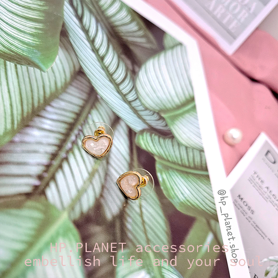 韓國 精緻女孩擬珠光金邊愛心925銀針