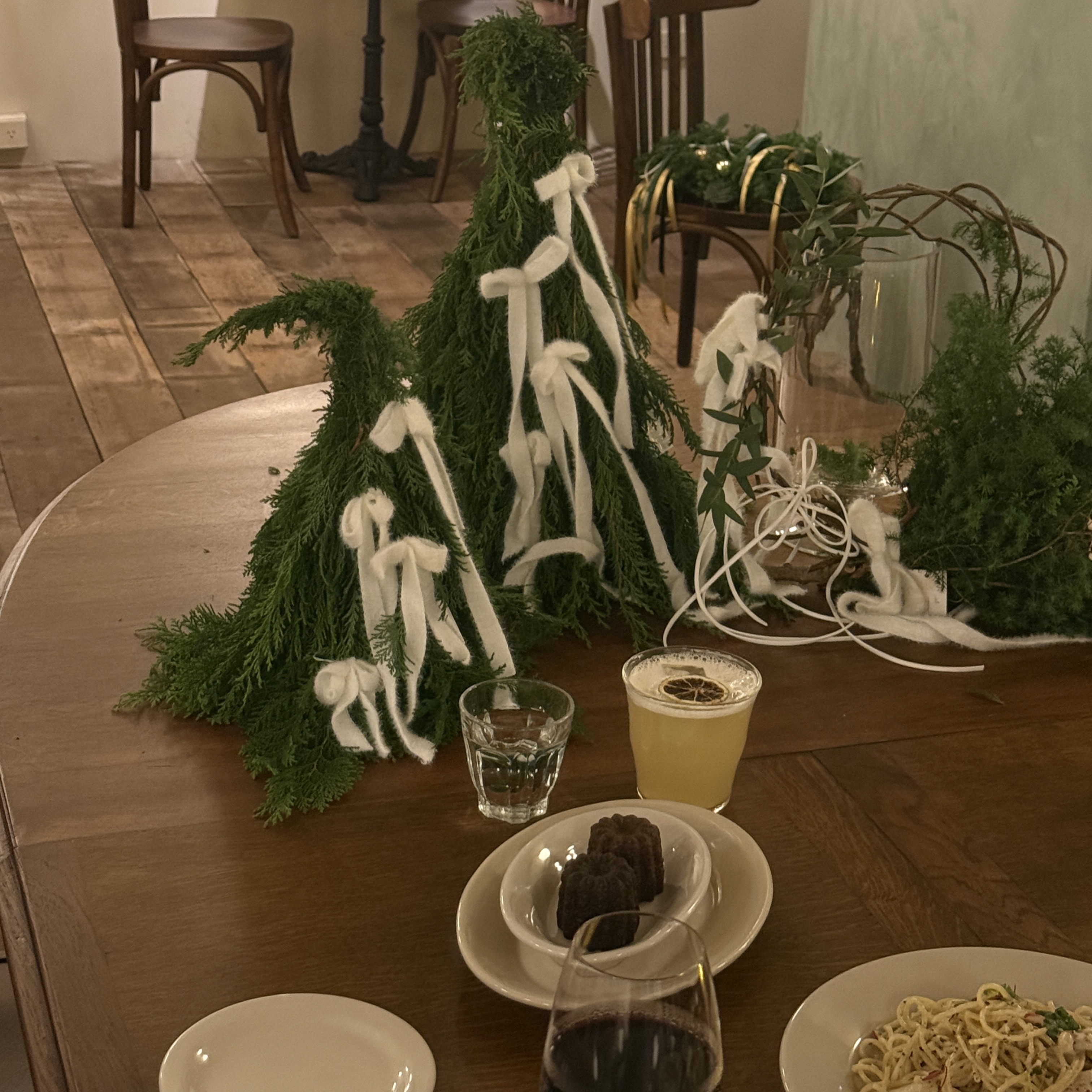 L Size Christmas Tree -  摩登白 Modern