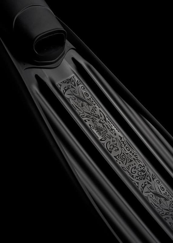 UNU 塑膠蛙鞋 長蛙鞋 自由潛水 好踢舒適 軟的塑膠蛙鞋