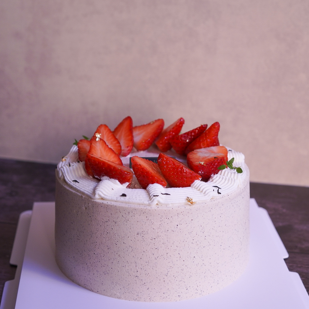 伯爵草莓戚風蛋糕