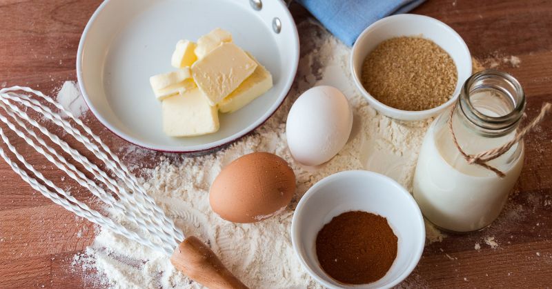 making cake.jpg 選用新鮮食材
