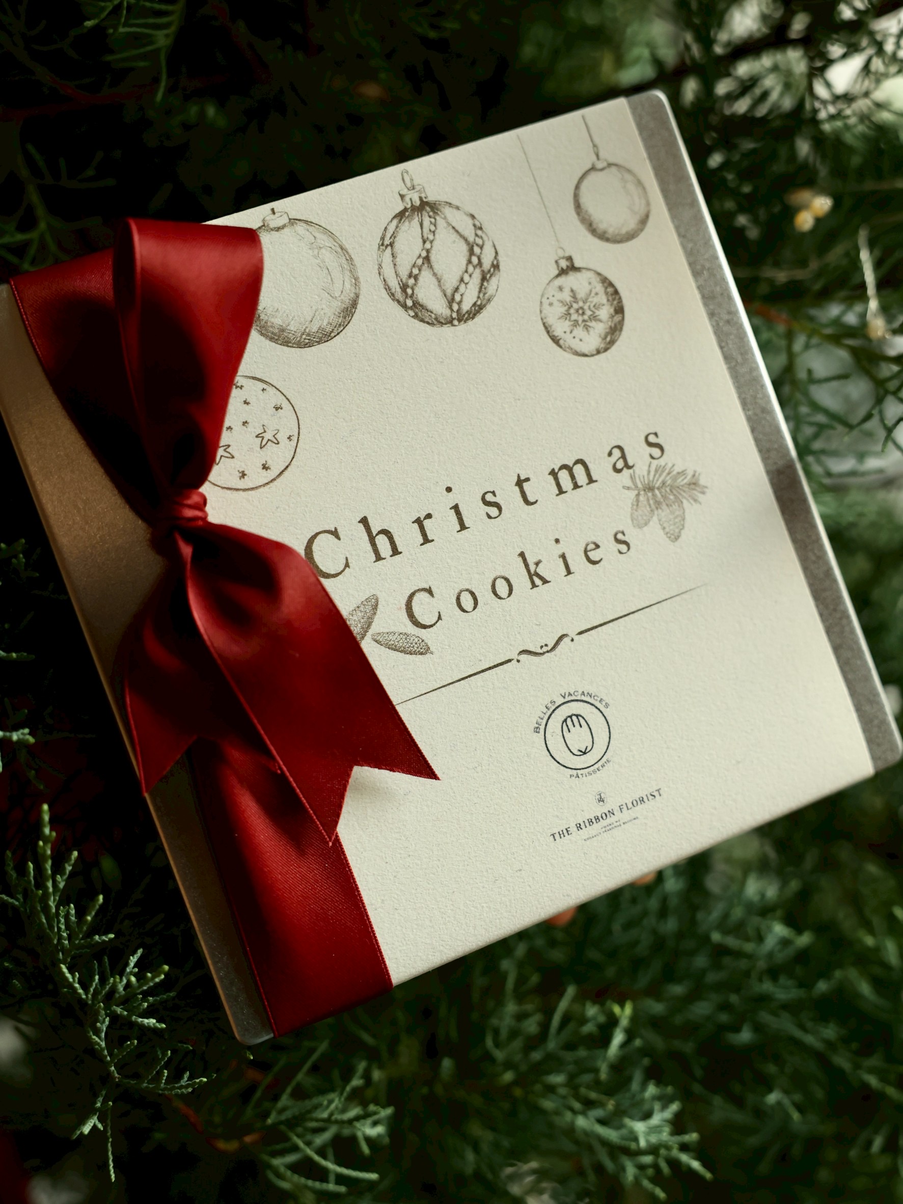【雪松與紅絲絨】Belles Vacances x The Ribbon Florist 耶誕限定聯名禮盒 (Cedar & Velvet)