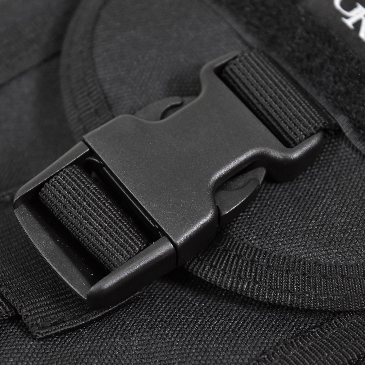 TACTICAL CROSSBODY BAG(黑)(單筆消費滿$3500即可免費獲得,數量有限送完為止)9