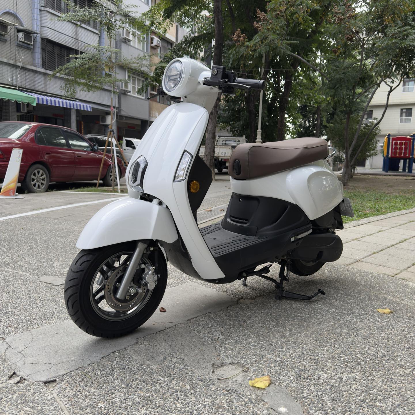 2025 光陽 NEW MANY 125 LED 原廠保固中