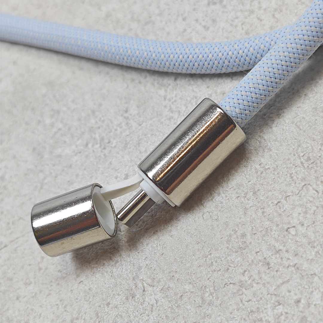 AKIBO時尚充電手機掛繩-天空藍