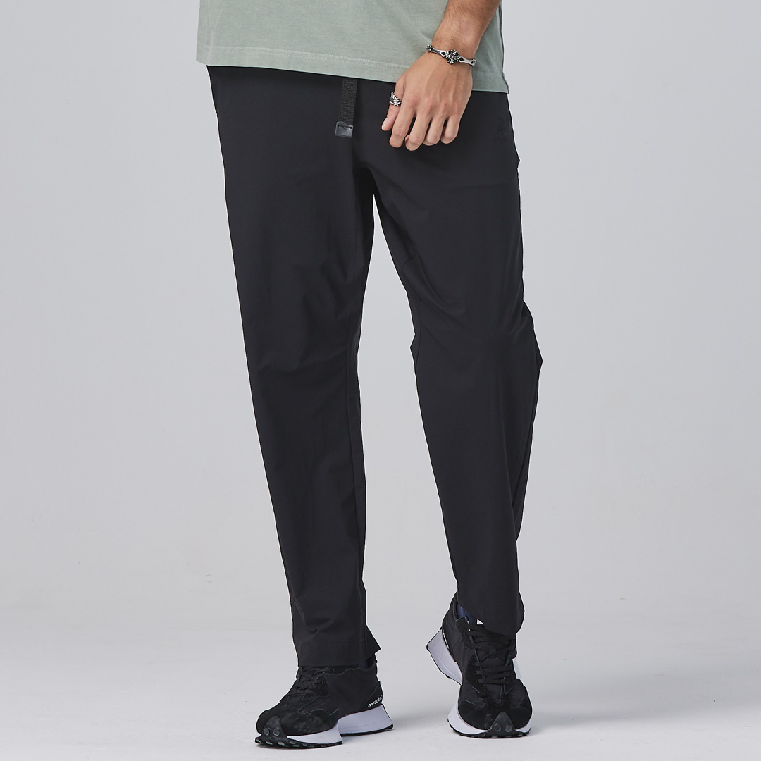 KANGOL袋鼠涼感高彈休閒長褲-黑