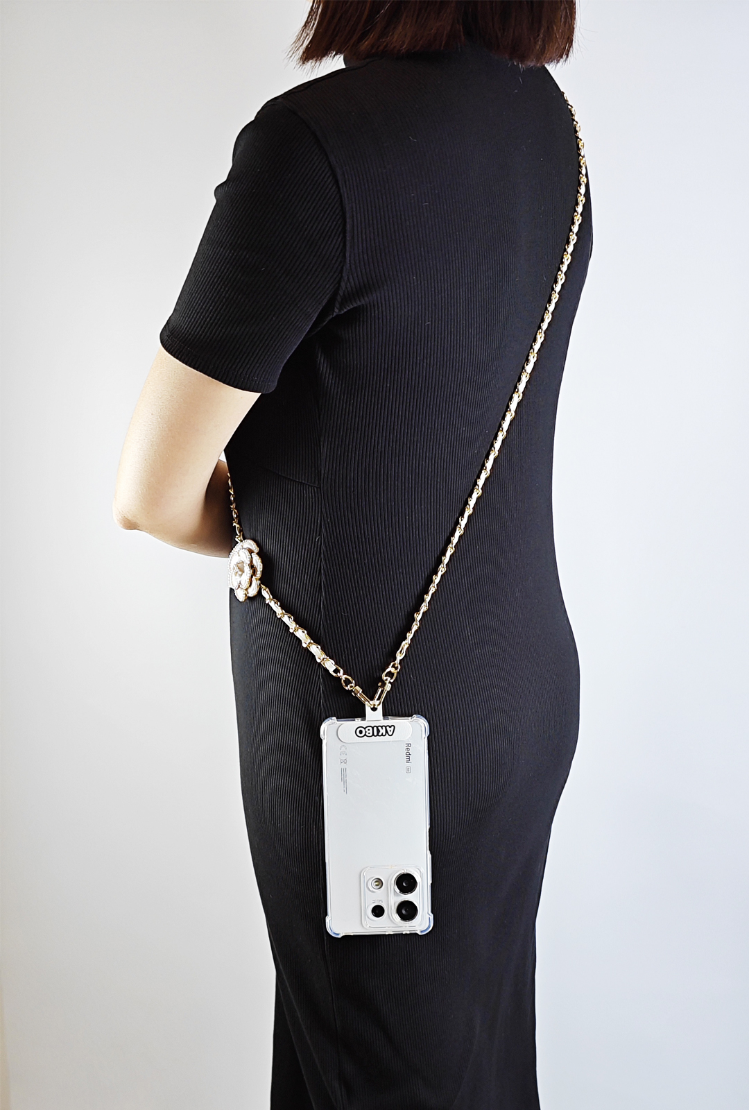 AKIBO皮革花漾包包手機掛繩-牛奶白