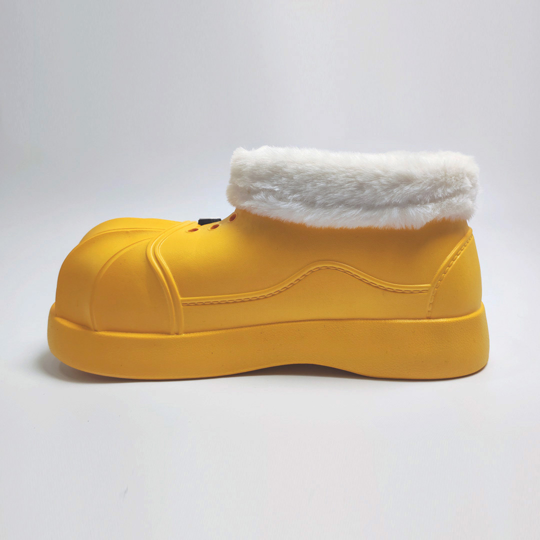 AKIBO毛毛洞洞短靴-陽光黃(4公分厚底增高、雲朵感、輕量、保暖)