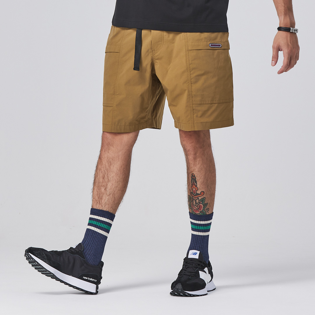 NCAA哈佛大學Harvard工裝短褲-卡