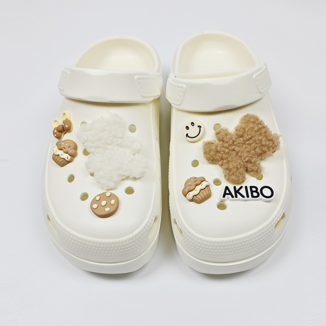 IMG_20240917_135504.jpg AKIBO可樂軟糖款洞洞鞋扣 (九件組)