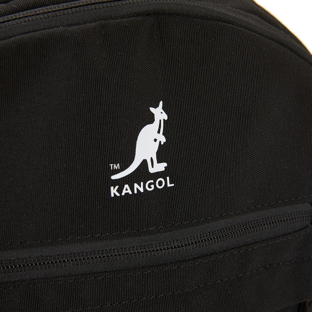 KANGOL袋鼠基本後背包-黑