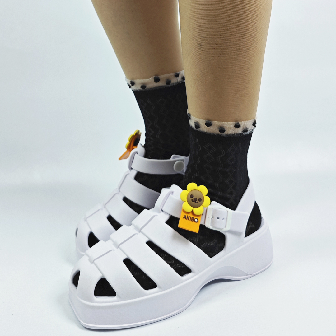 AKIBO輕量羅馬鞋-牛奶白(女款、雲朵感、輕量、兩穿、防水)