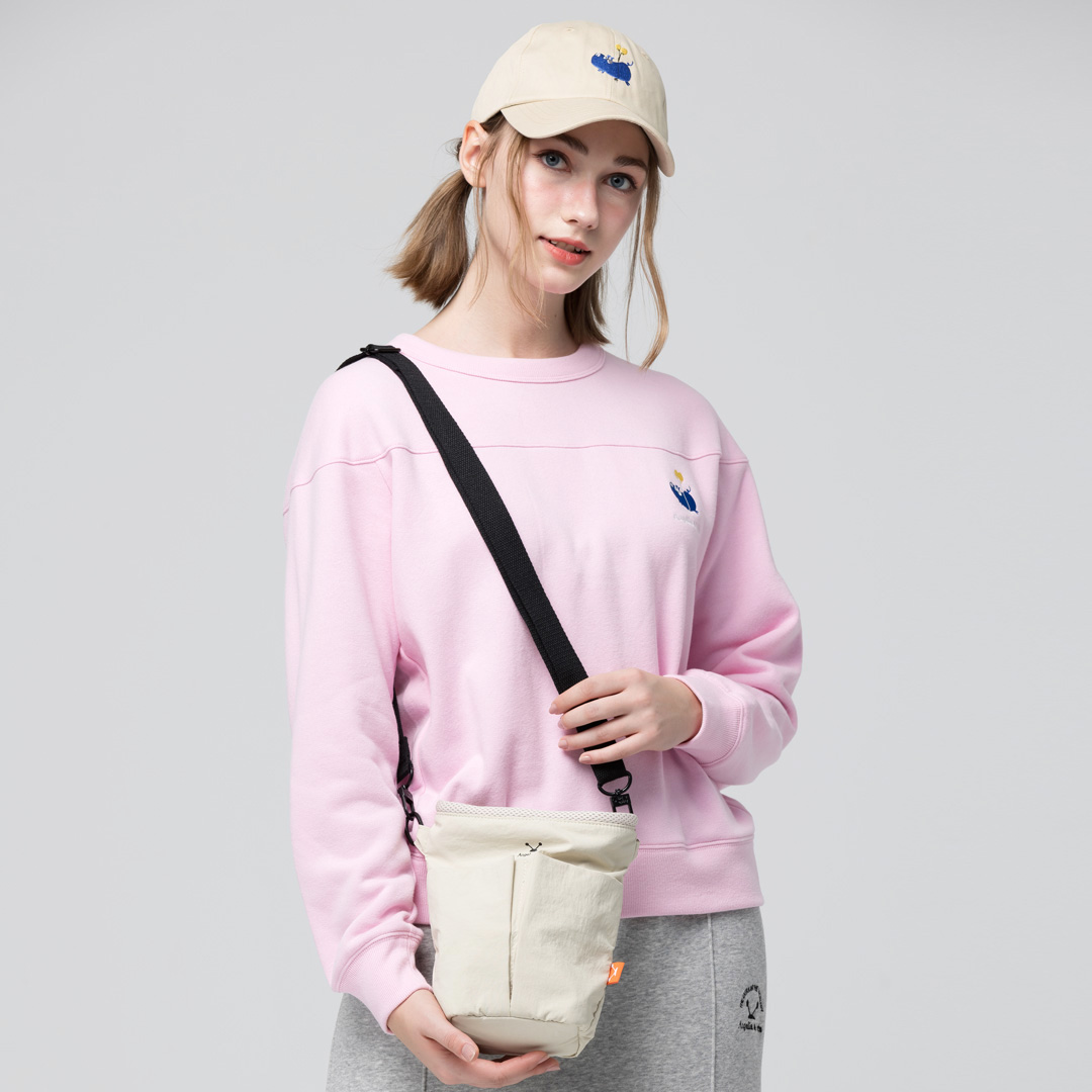 Angelia&Pets輕撥水側肩包-淺卡其