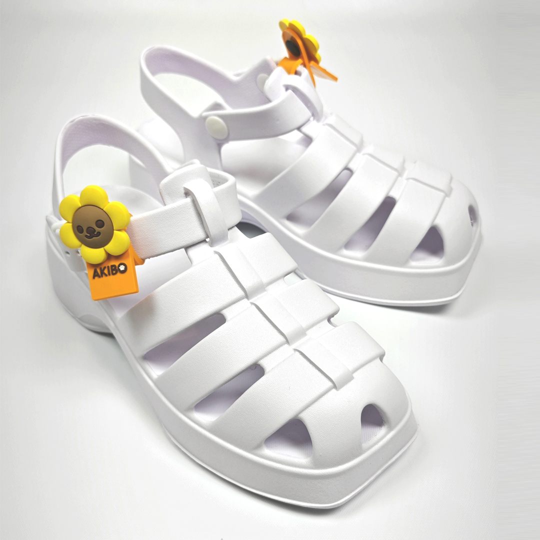 AKIBO輕量羅馬鞋-牛奶白(女款、雲朵感、輕量、兩穿、防水)