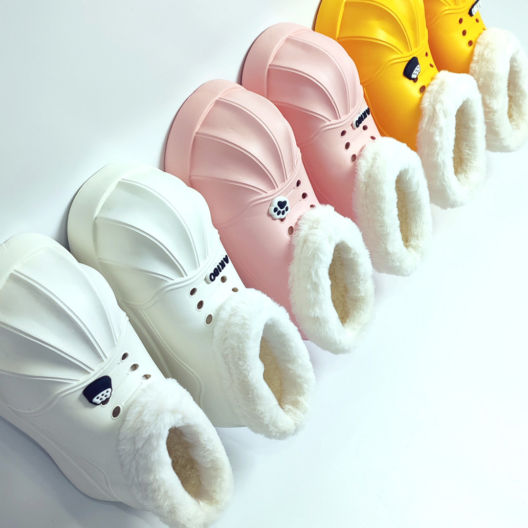 AKIBO毛毛洞洞短靴-櫻花粉(4公分厚底增高、雲朵感、輕量、防水) / 內附AKIBO品牌鞋扣2個