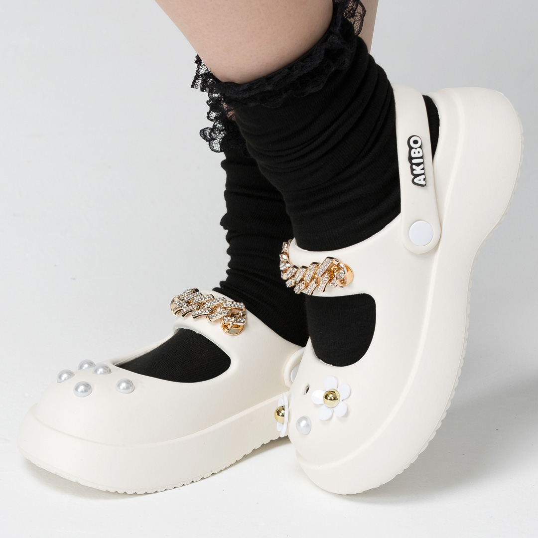 AKIBO貴氣珍珠款洞洞鞋扣 (十一件組) AKIBO貴氣珍珠款洞洞鞋扣 (十一件組)