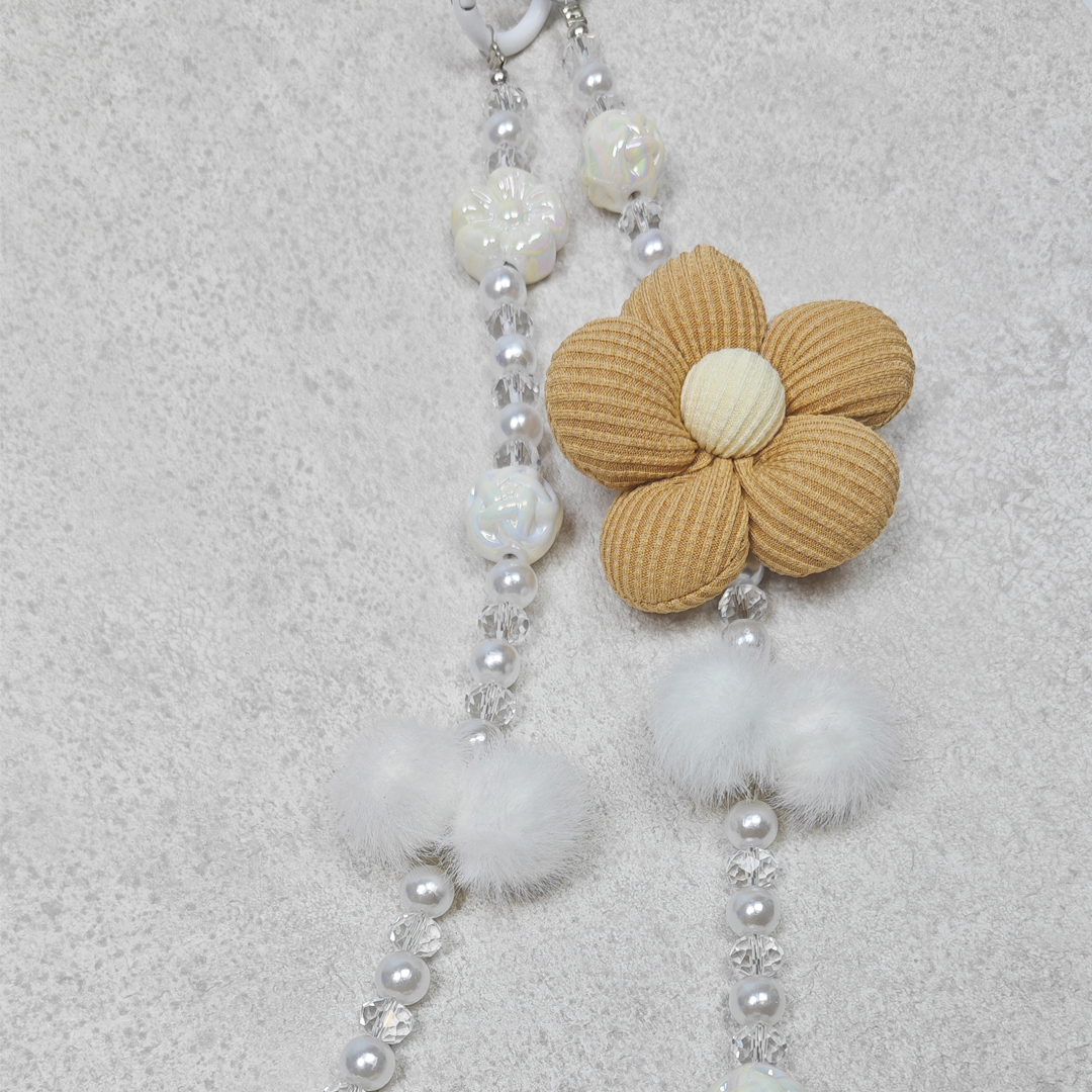 AKIBO珠光雪羽包包手機掛繩-牛奶白