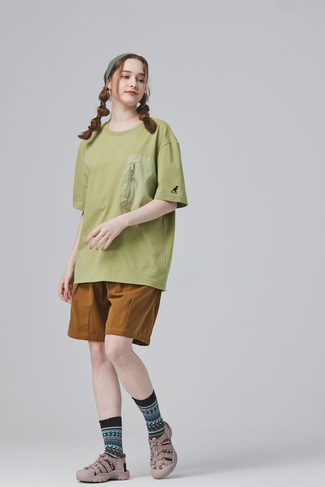 KANGOL中性寬版口袋T-綠