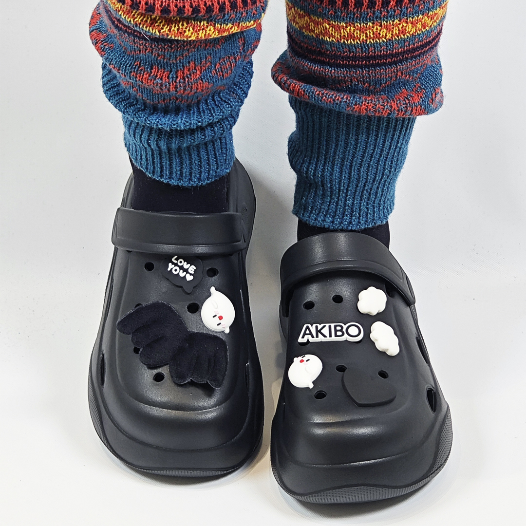 AKIBO愛心小鬼款洞洞鞋扣(七件組) AKIBO愛心小鬼款洞洞鞋扣(七件組)