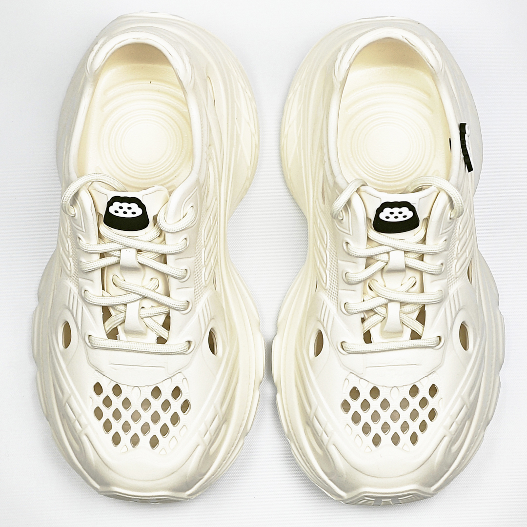 AKIBO輕量透氣老爹鞋-牛奶白(女款、6公分厚底增高、一體成型、輕量、耐走、防水)