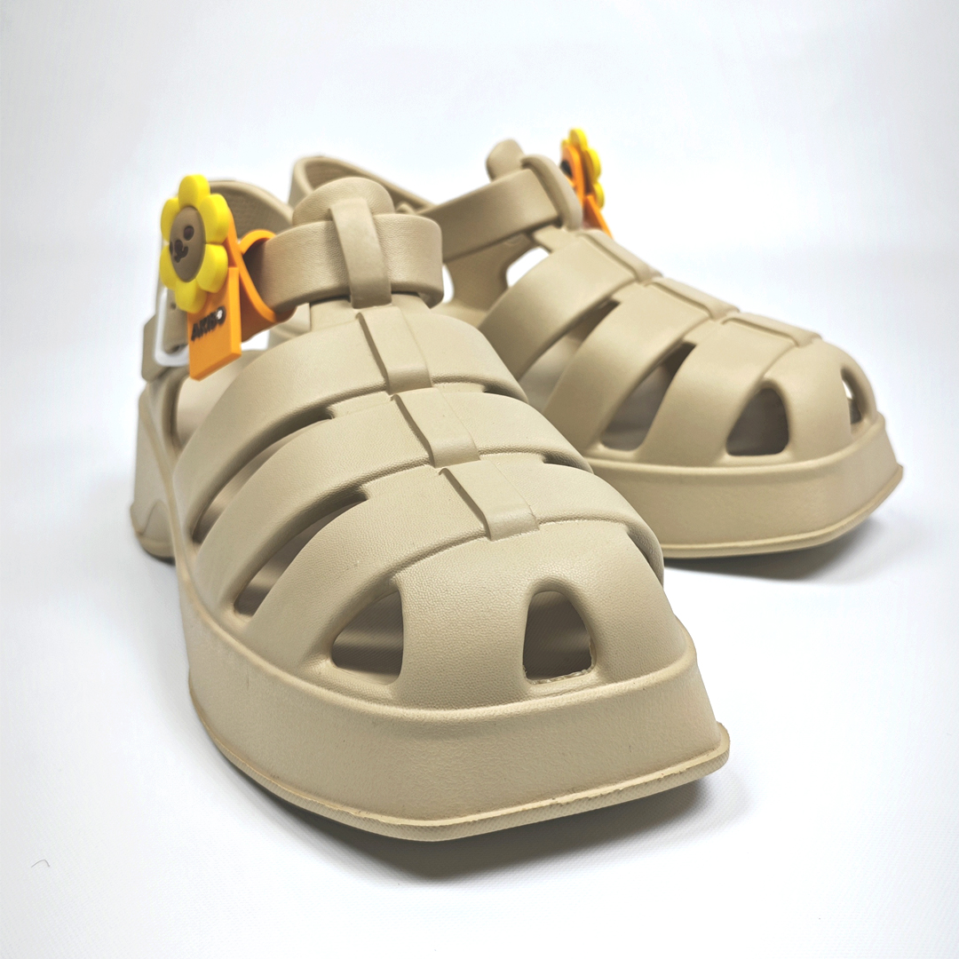 AKIBO輕量羅馬鞋-卡其(女款、雲朵感、輕量、兩穿、防水)