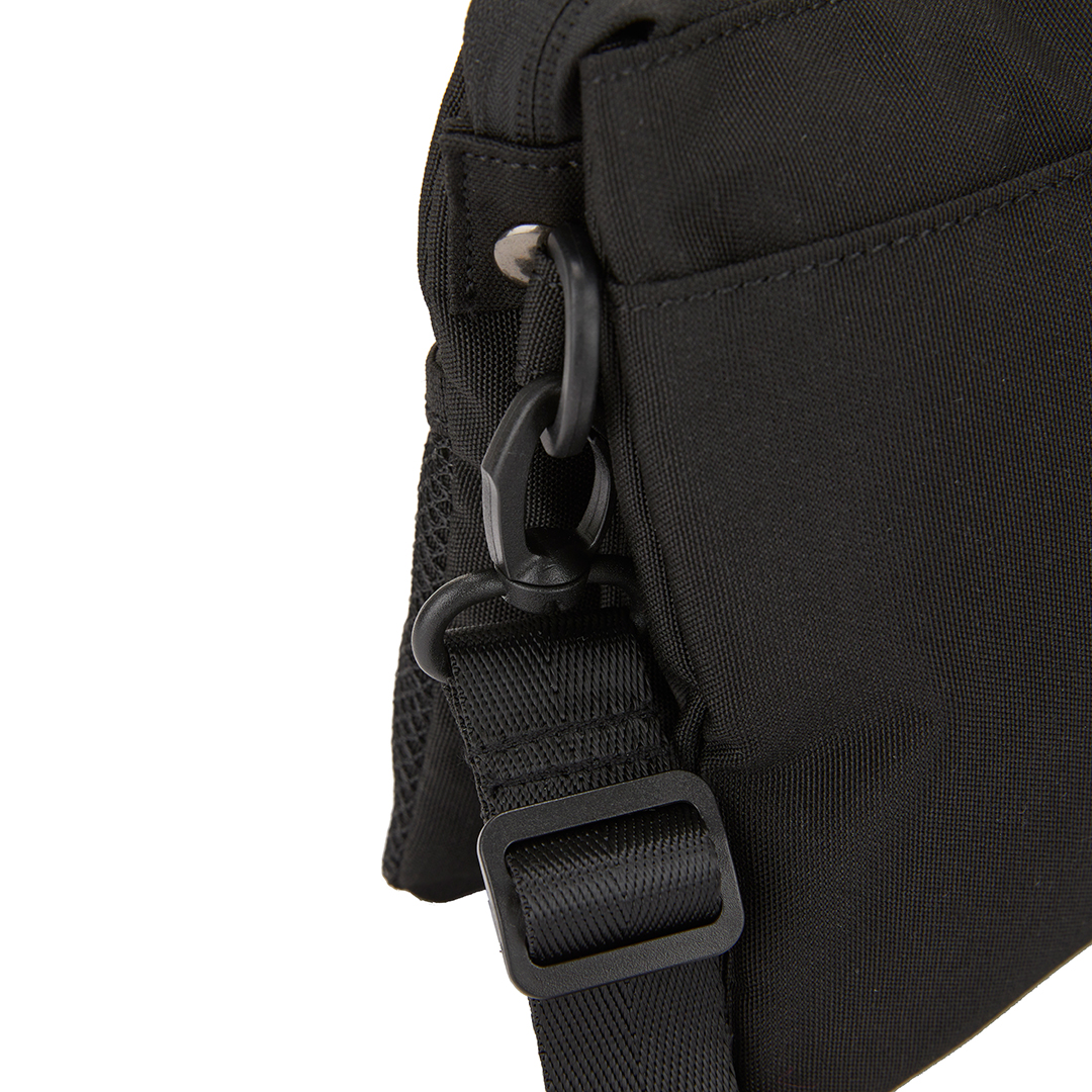 KANGOL袋鼠側背尼龍相機包