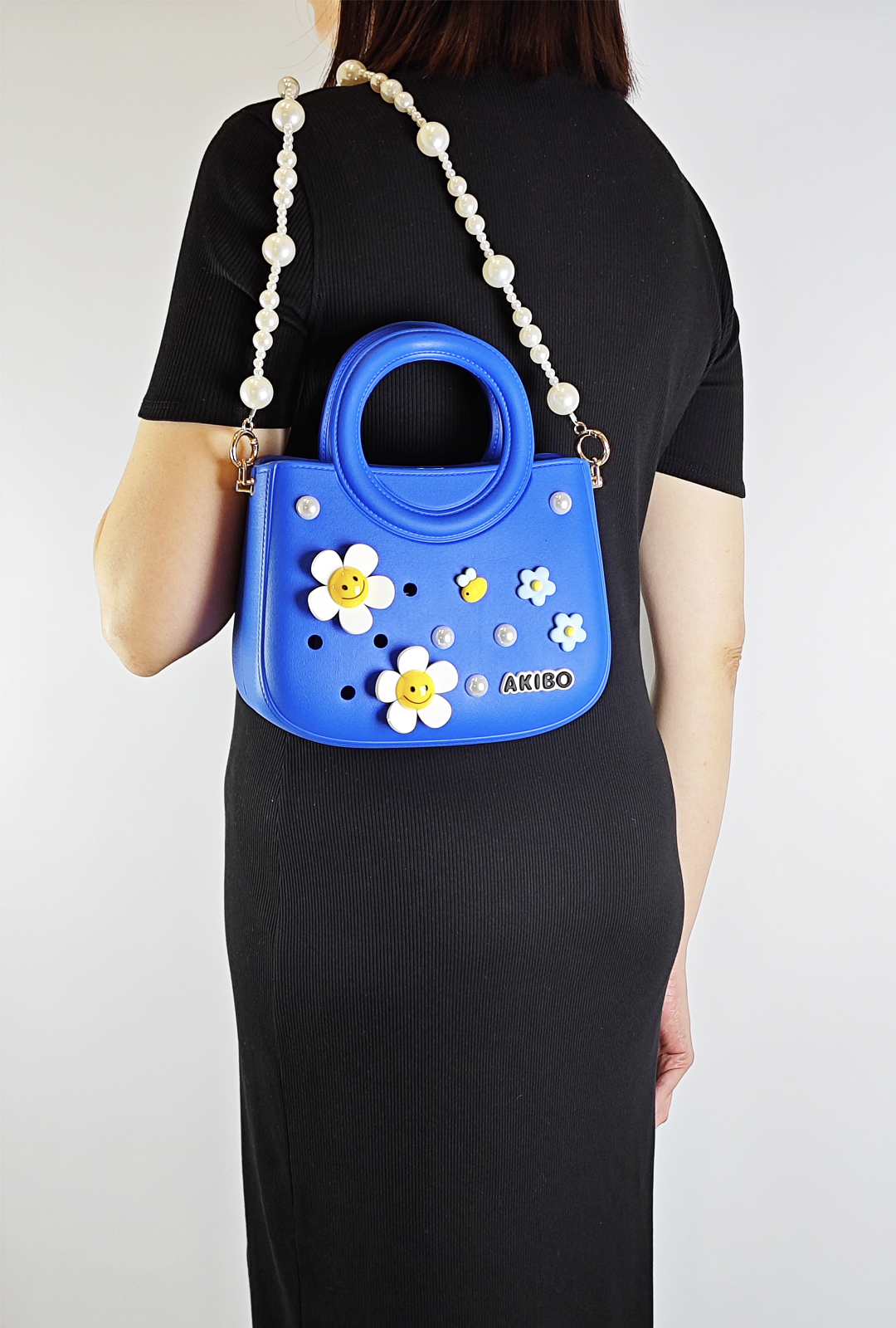 AKIBO滿月包-寶石藍 / 雅緻珍珠背帶 (肩背手提洞洞包。中性款、輕量、防水)