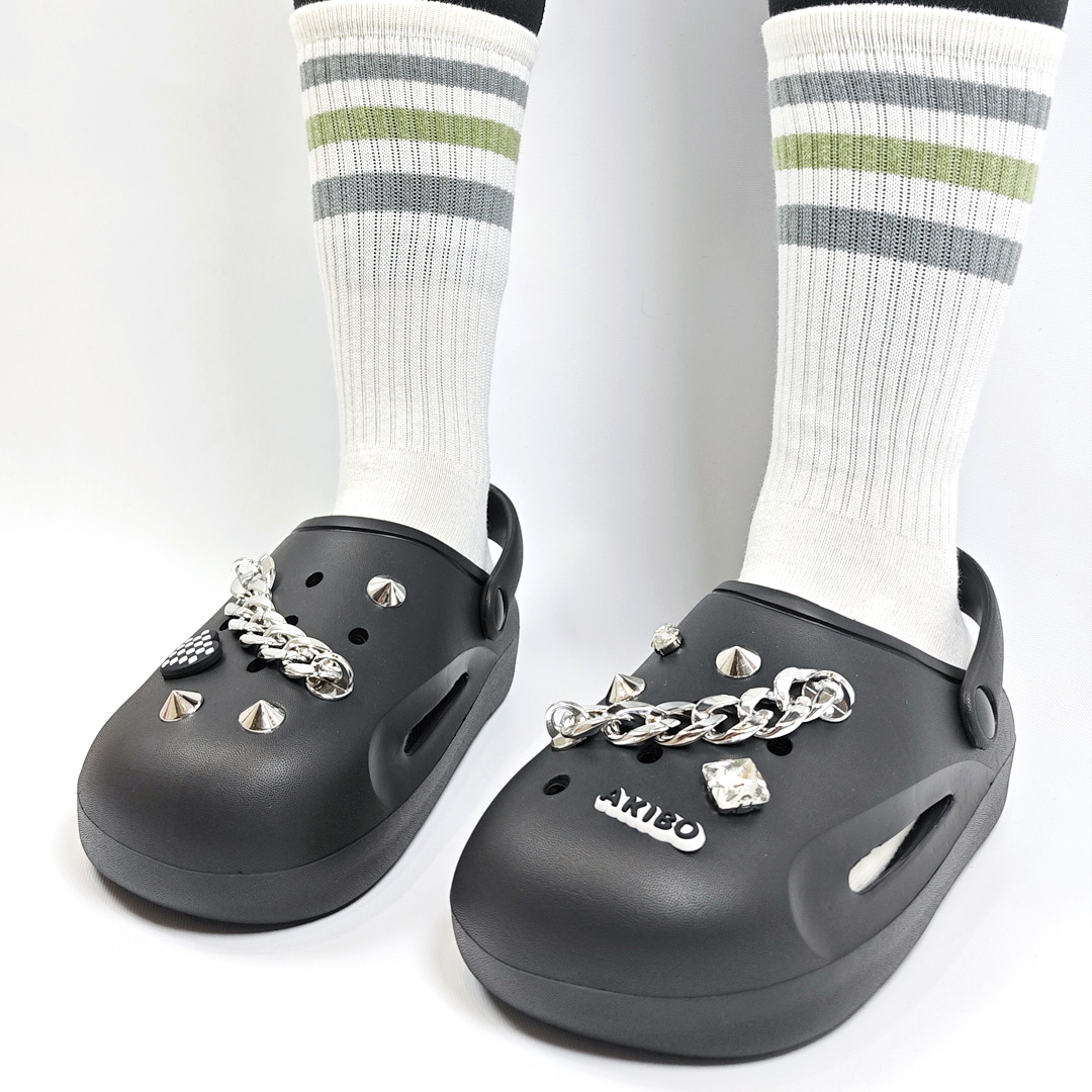 AKIBO搖滾甜心款洞洞鞋扣 (十件組) AKIBO搖滾甜心款洞洞鞋扣 (十件組)