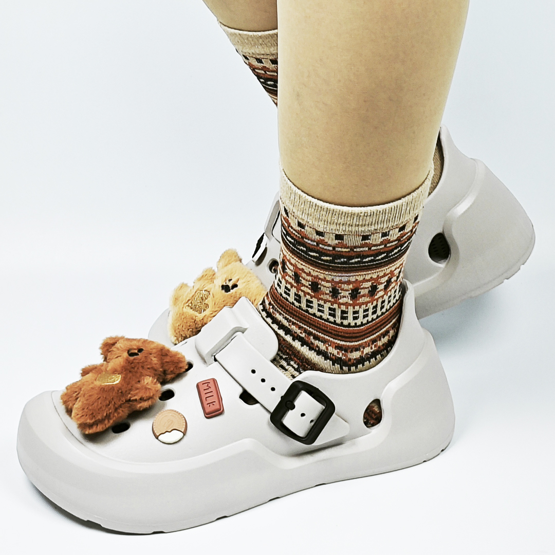 AKIBO全方位機能洞洞鞋-質感灰(中性款、雲朵感、輕量、防水)